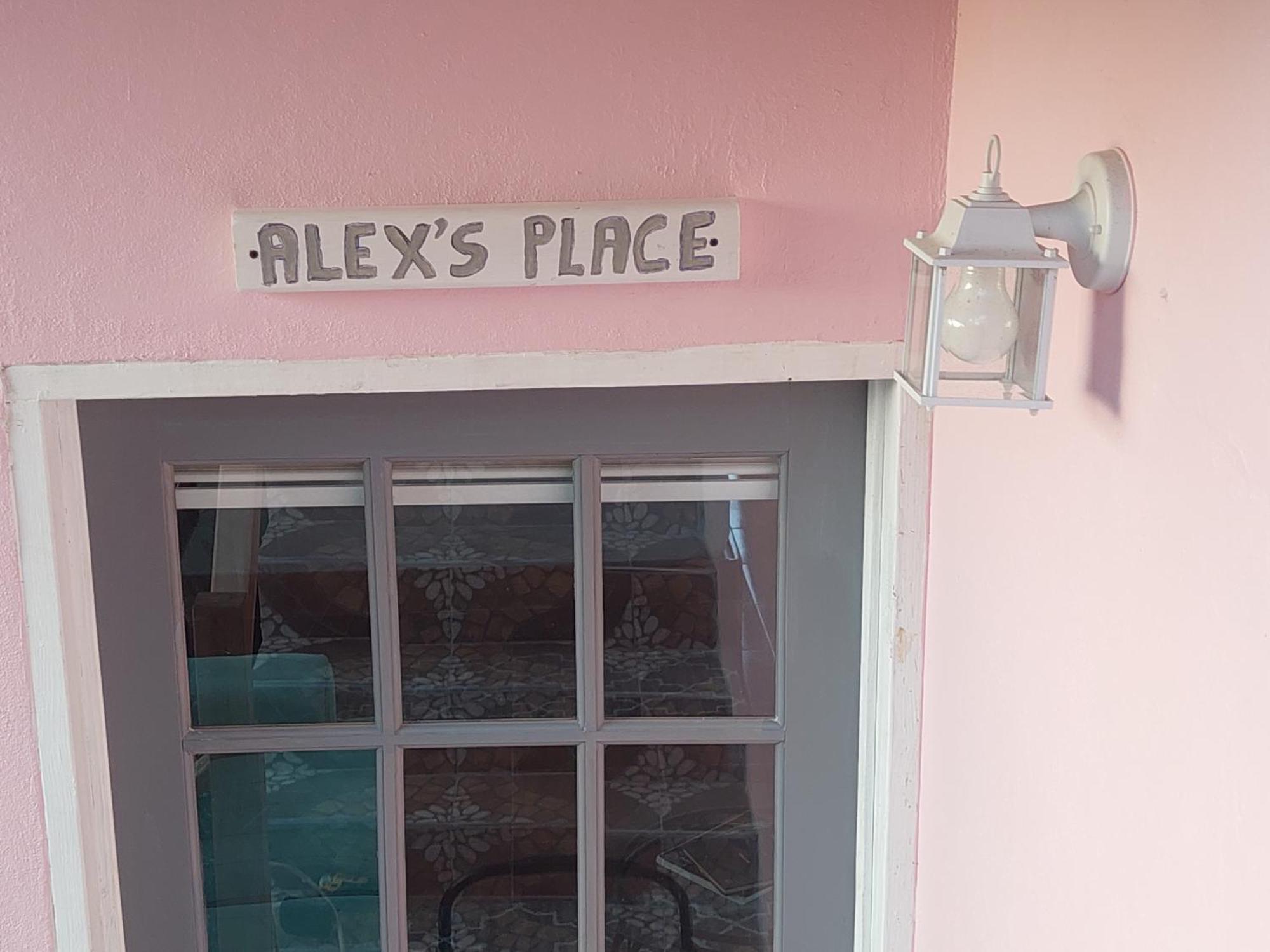 Alex'S Place - Tim Pappies Port Antonio Kültér fotó